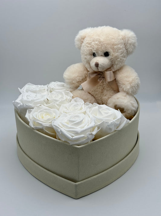 Roses Blanches en grand cœur blanc - Velours - Teddy