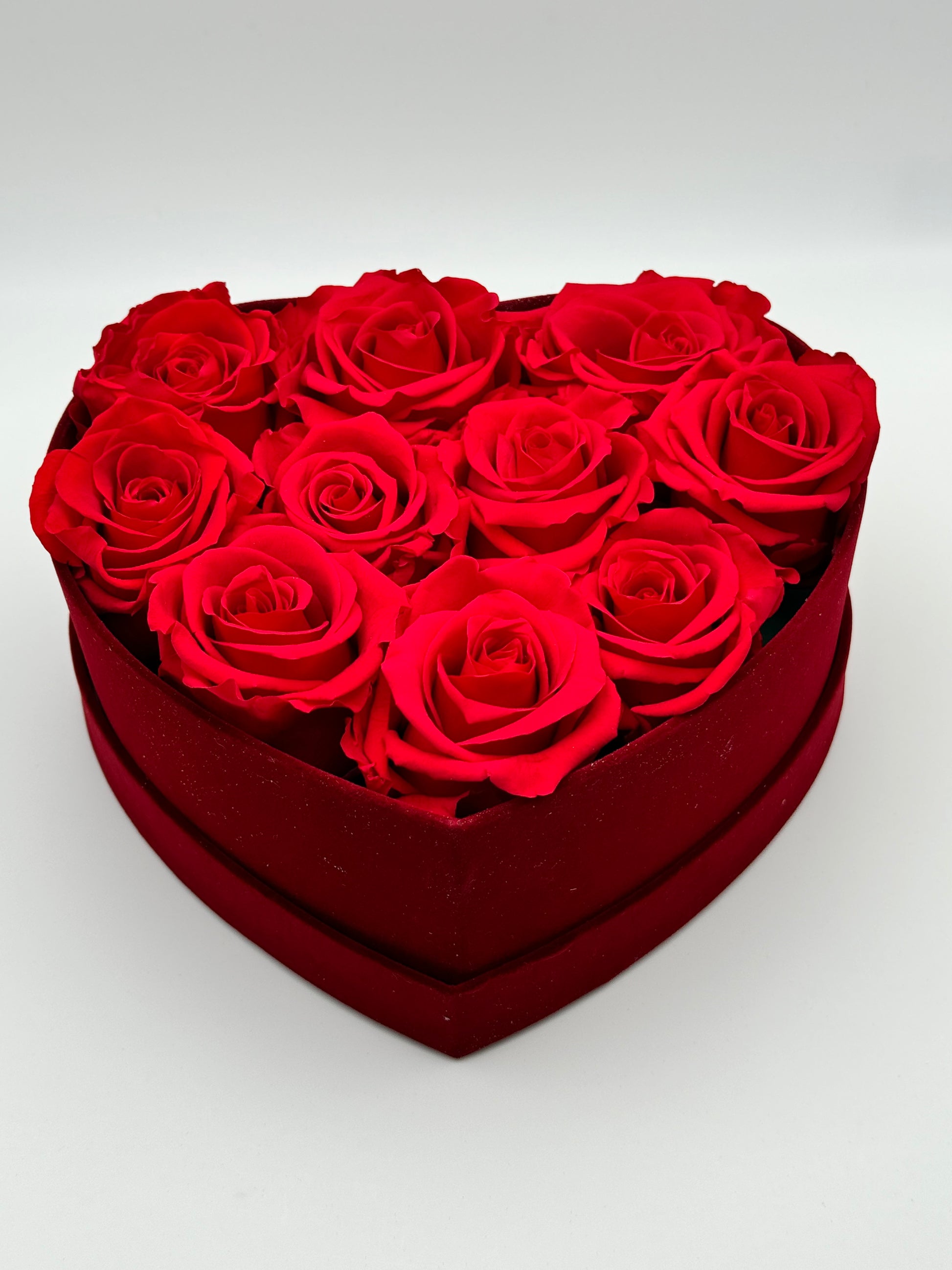 Roses rouge en cœur rouge - Velours